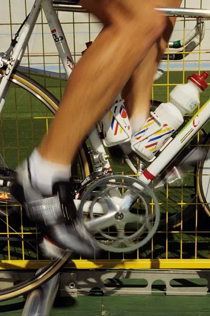Richtige Tritttechnik beim Radfahren hilft beim Abnehmen Tritttechnik beim Radfahren hilft beim Abnehmen