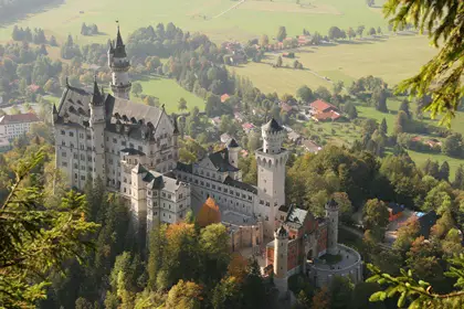 Schloss Neuschwanstein auf der Landkarte Süddeutschland